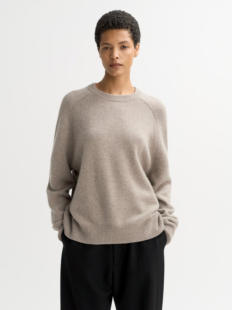 Boyfriend Crewneck - Greige