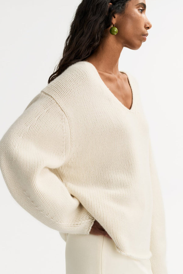 Puff Sleeve V-neck - Feather