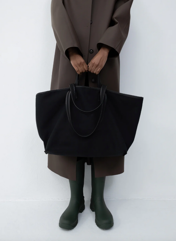 Canvas Tote - Black / oil Black