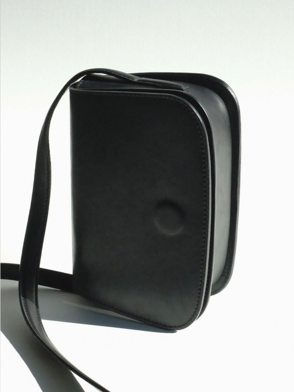 Madrid 02 Bag - Small Black – vieille